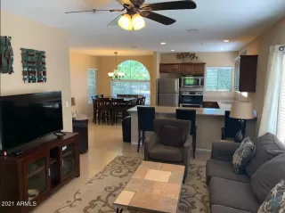 Photo #4: 6290486 Listing