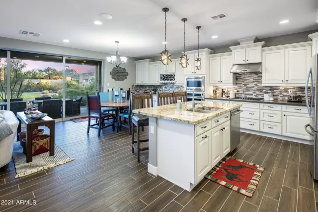 MLS: 6290616 Condo For Sale