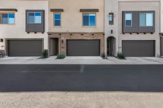 Photo #2: 6290783 Listing