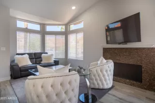 Photo #2: 6290793 Listing