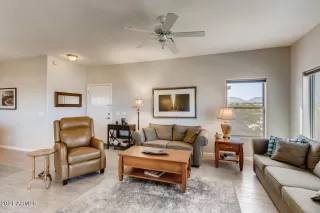 Photo #2: 6290908 Listing 