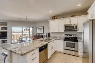 Photo #4: 6290908 Listing 