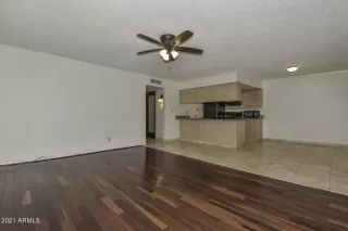 Photo #6: 6291201 Listing