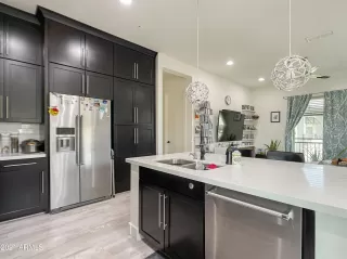 Photo #4: 6291441 Listing