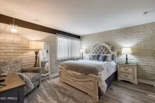 Photo #3: 6291637 Listing