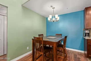 Photo #5: 6291733 Listing