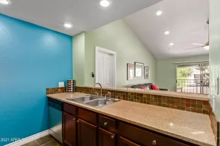 Photo #6: 6291733 Listing