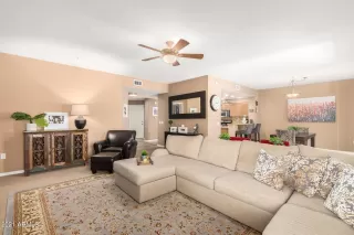 Photo #2: 6291924 Listing 