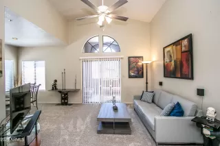 Photo #5: 6291975 Listing