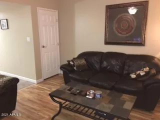 Photo #3: 6292191 Listing