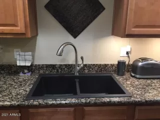 Photo #6: 6292191 Listing