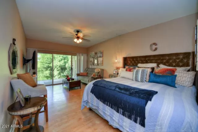 MLS: 6292573 Condo For Sale