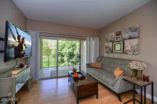 Photo #1: 6292573 Listing