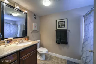 Photo #5: 6292573 Listing