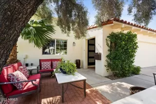 Photo #2: 6292603 Listing