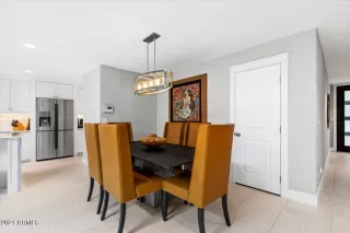 Photo #5: 6292603 Listing