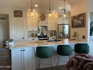 Photo #5: 6292700 Listing 