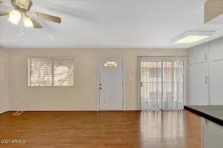 Photo #3: 6292767 Listing