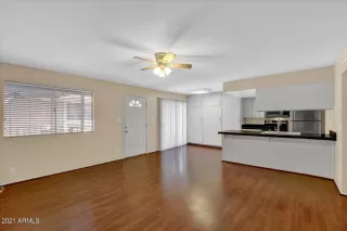 Photo #5: 6292767 Listing