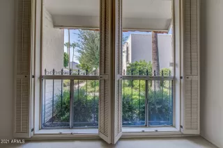 Photo #4: 6292875 Listing