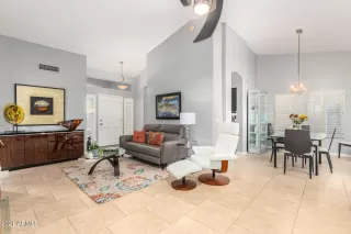 Photo #2: 6293450 Listing