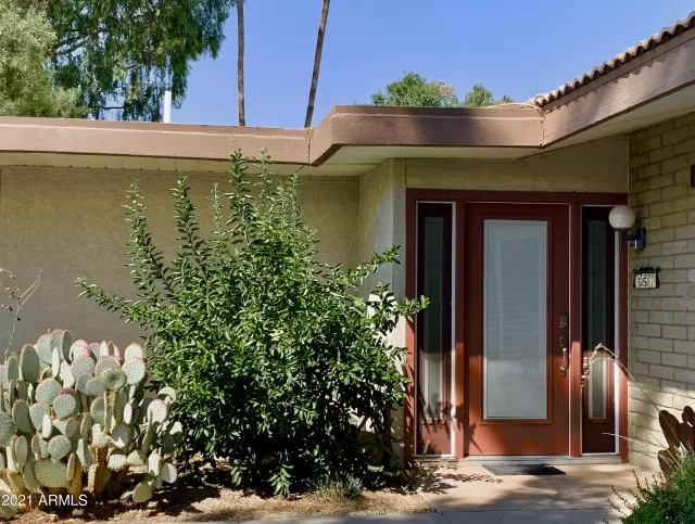 MLS: 6293487 Condo For Sale