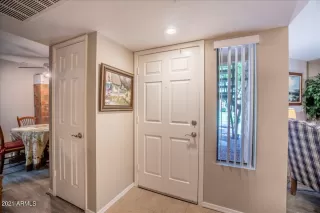 Photo #2: 6293538 Listing