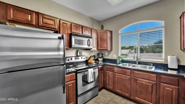 MLS: 6293543 Condo For Sale