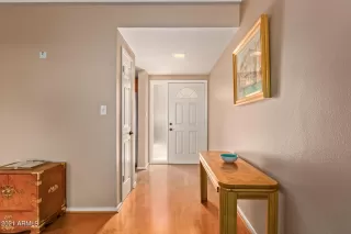 Photo #5: 6293573 Listing