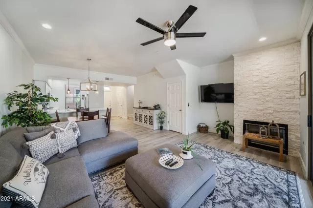 MLS: 6293959 Condo For Sale