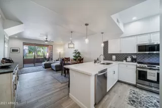 Photo #1: 6293959 Listing