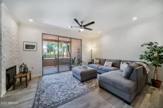 Photo #6: 6293959 Listing