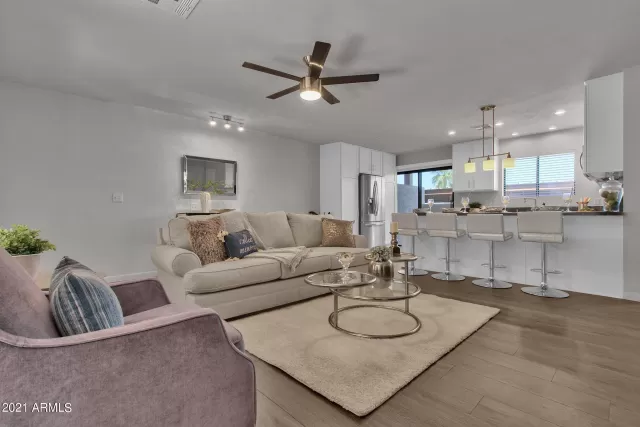 MLS: 6294168 Condo For Sale