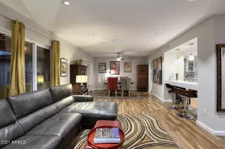 Photo #4: 6294188 Listing 