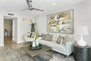 Photo #2: 6294203 Listing