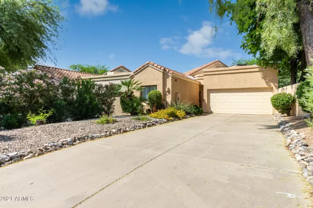 MLS: 6294215 Condo For Sale