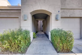 Photo #5: 6294276 Listing