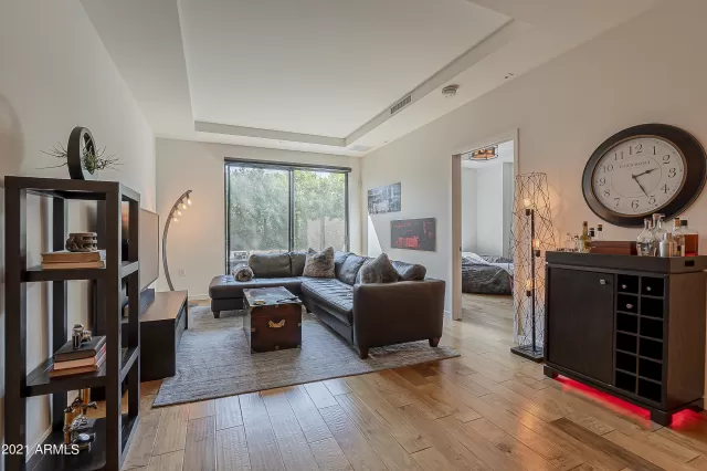 MLS: 6294338 Condo For Sale