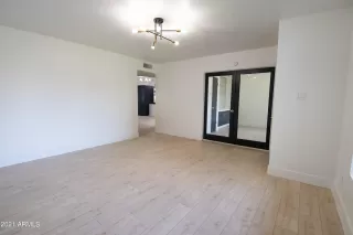 Photo #2: 6294438 Listing