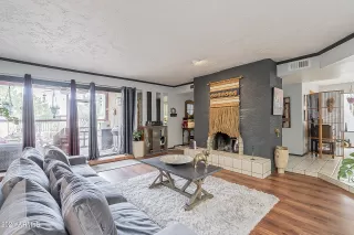 Photo #2: 6294972 Listing