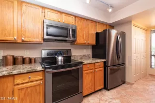 Photo #4: 6295110 Listing