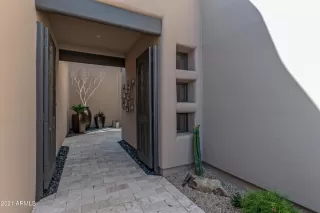 Photo #1: 6295148 Listing 