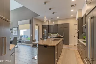 Photo #6: 6295148 Listing 