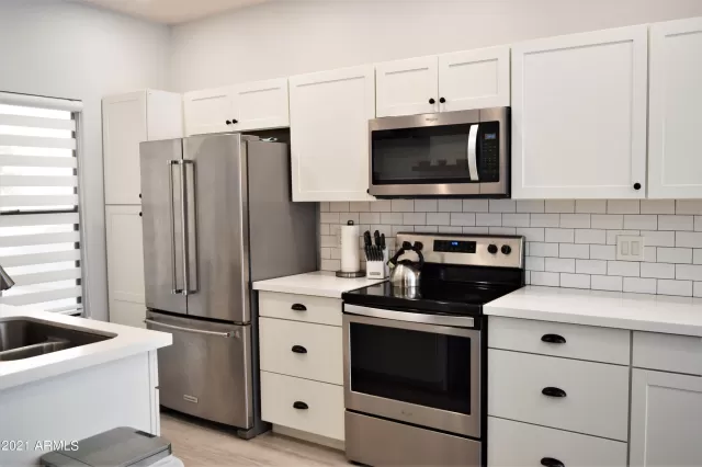 MLS: 6295195 Condo For Sale