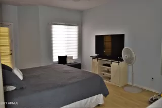 Photo #4: 6295195 Listing