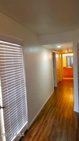 Photo #4: 6295304 Listing