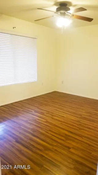 Photo #5: 6295304 Listing