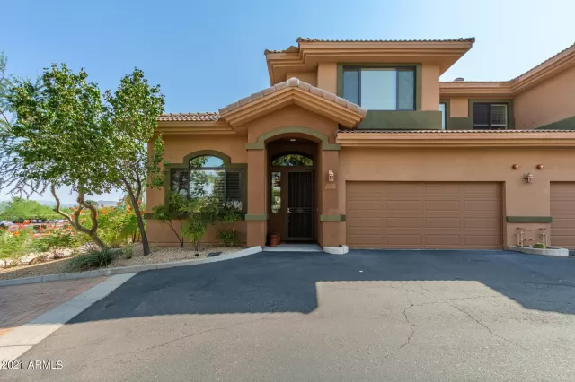 MLS: 6295348 Condo For Sale