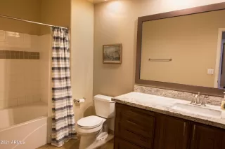 Photo #6: 6295411 Listing