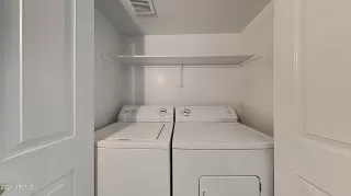 Photo #4: 6295479 Listing